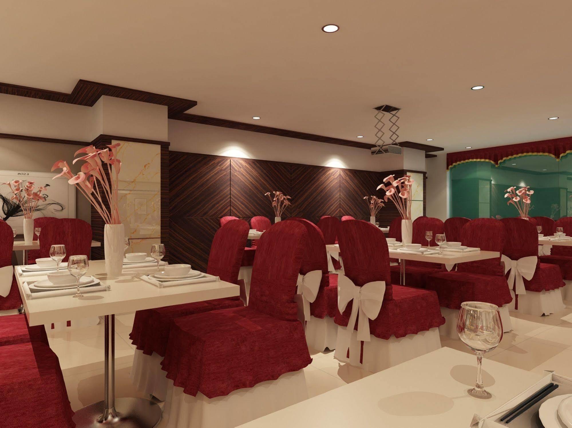Hotel Hallmark Regency -
